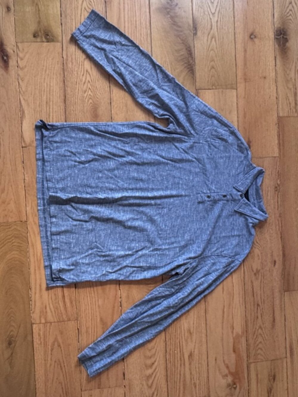 Banana Republic Long-Sleeve Henley Polo Heathered Blue – Men’s Size XL